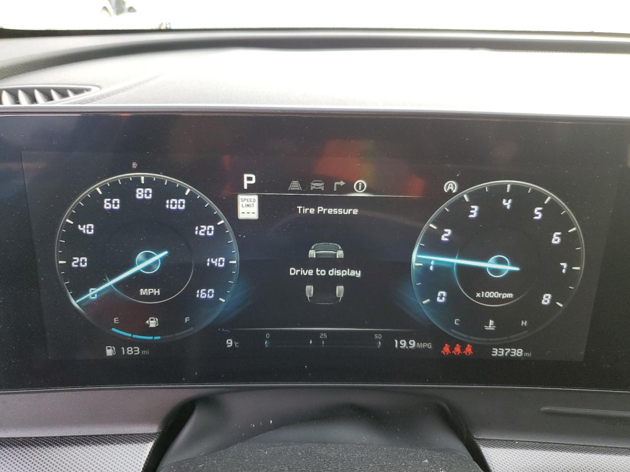 2023 Kia Sportage - Image 9