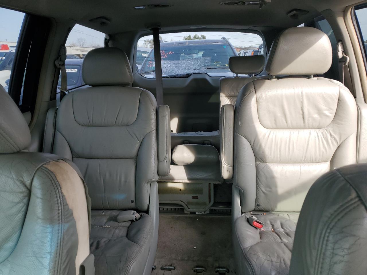 2006 Honda Odyssey - Image 10