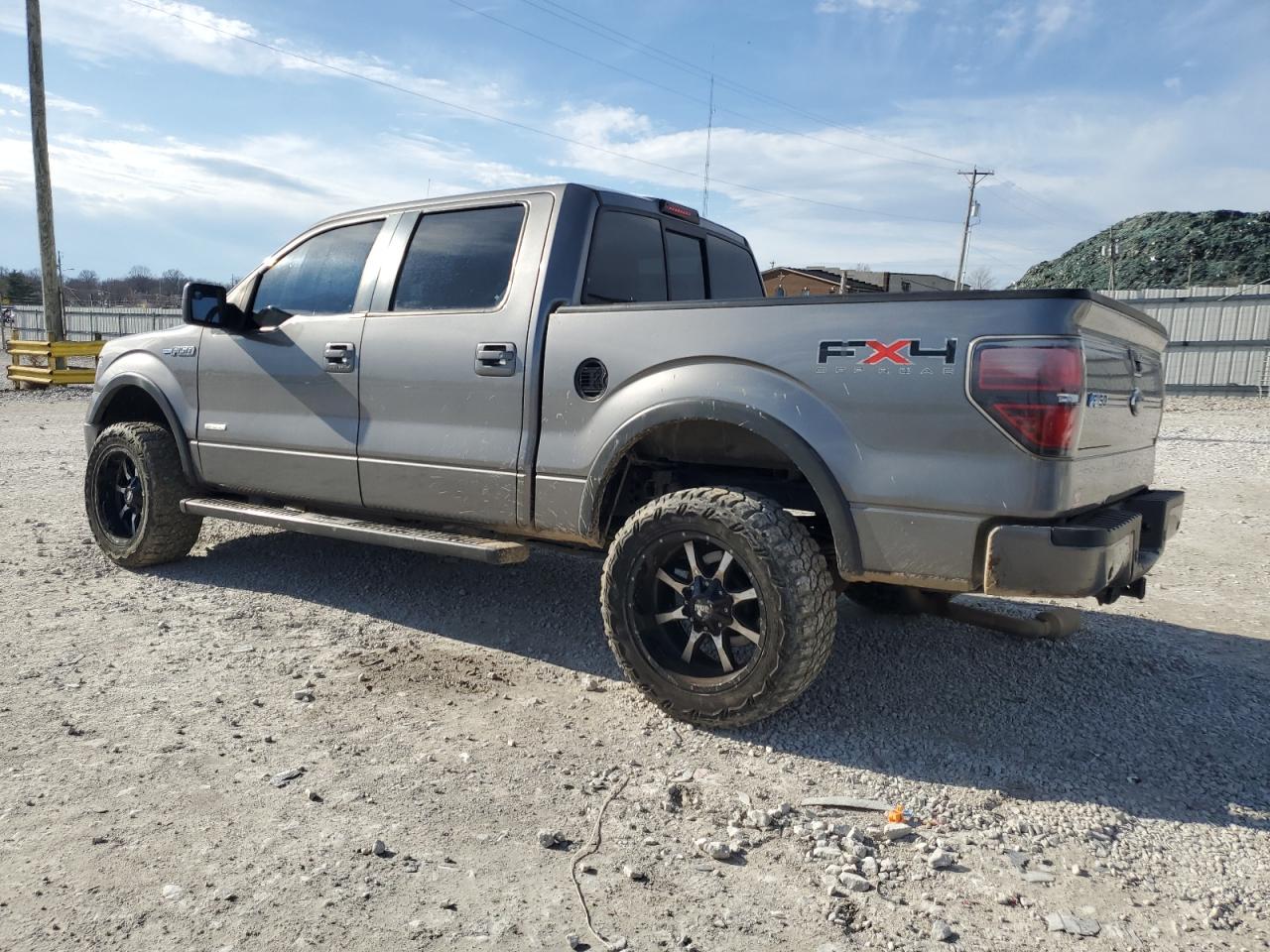 2011 Ford F-150 - Image 2