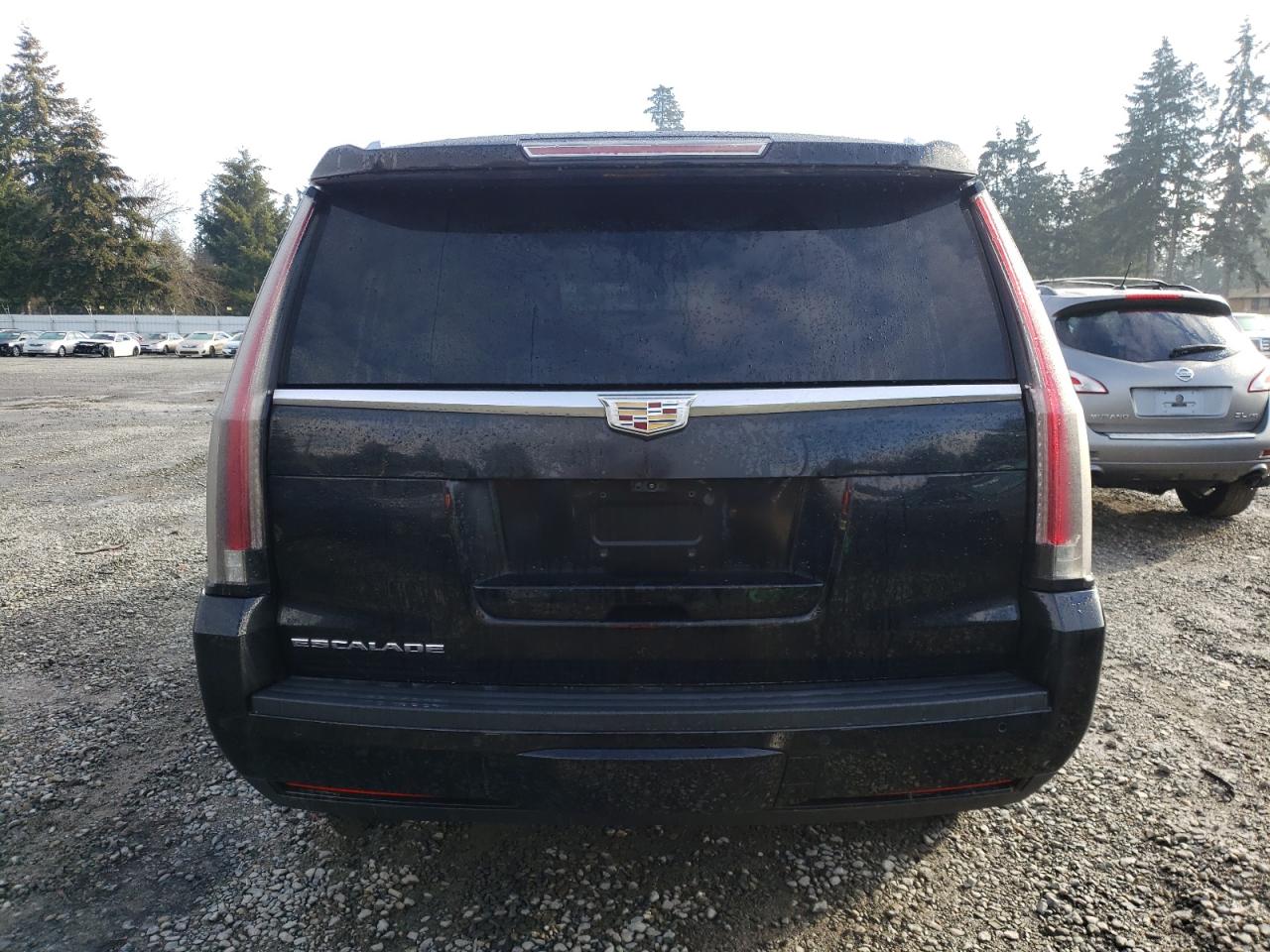 2017 Cadillac Escalade - Image 6