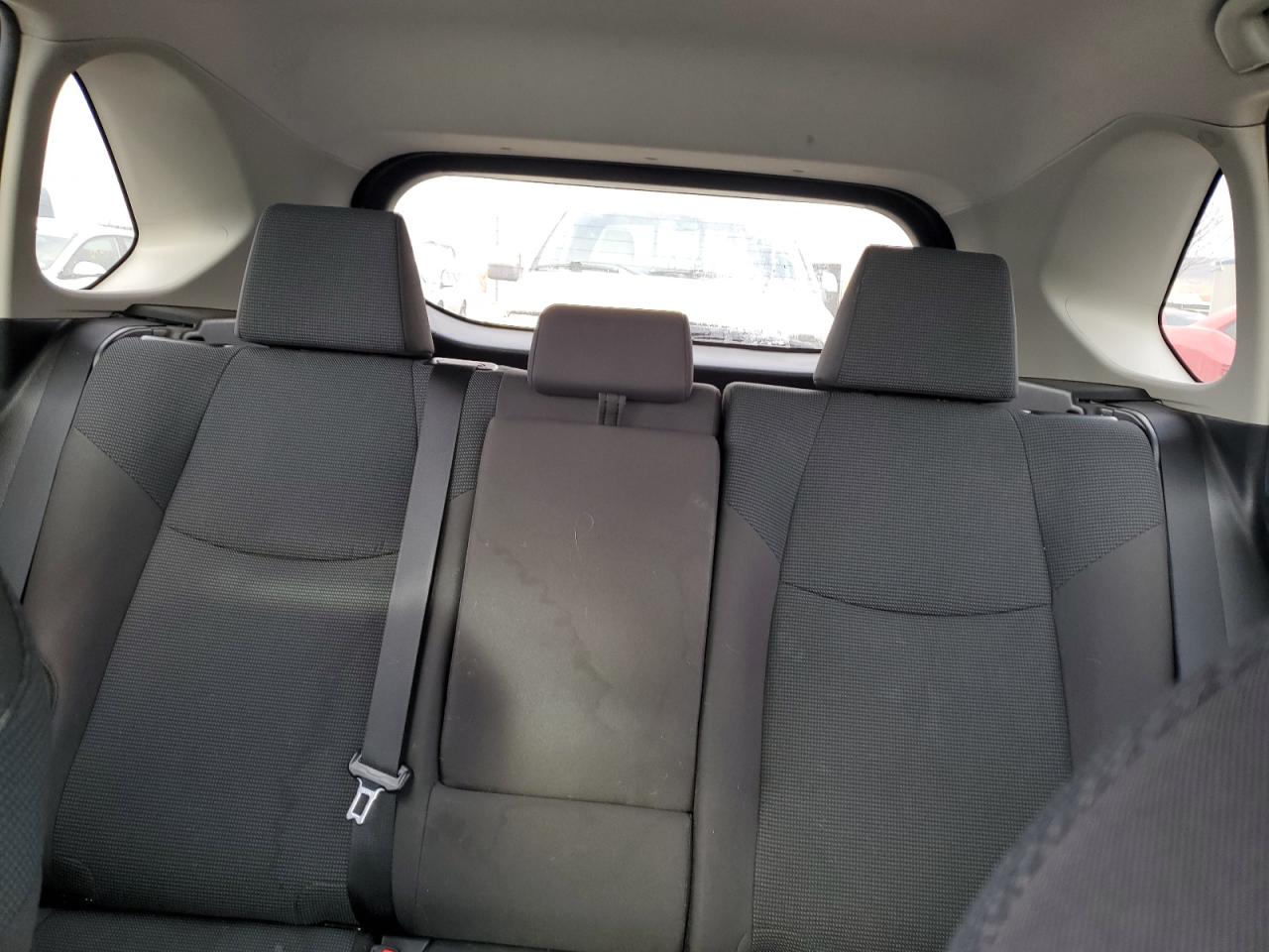 2023 Toyota RAV 4 - Image 10