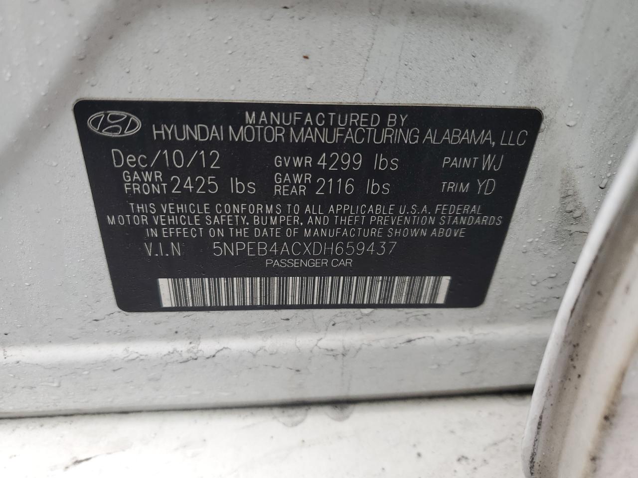 2013 Hyundai Sonata - Image 12