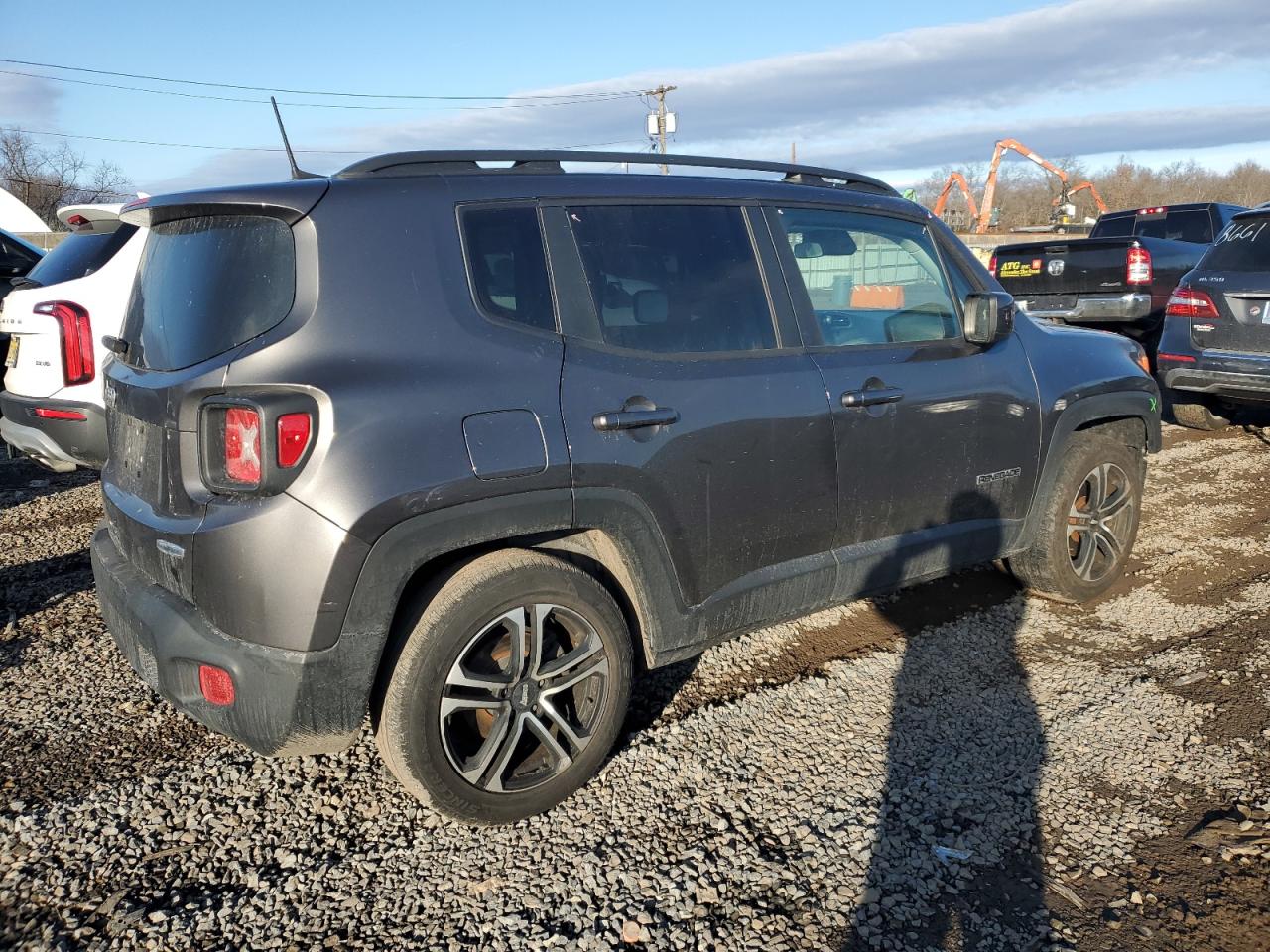 2020 Jeep Renegade - Image 3