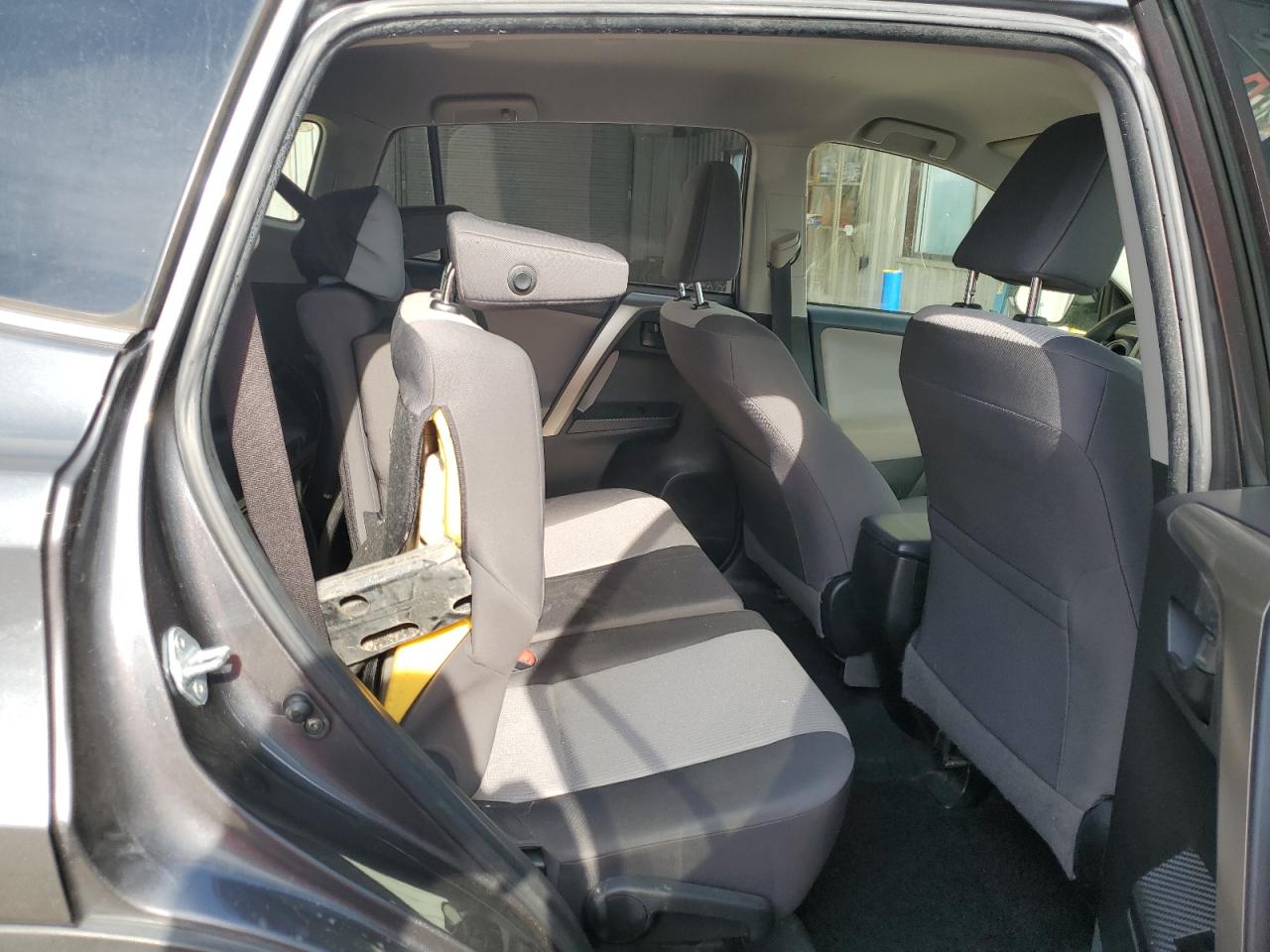 2014 Toyota RAV 4 - Image 11