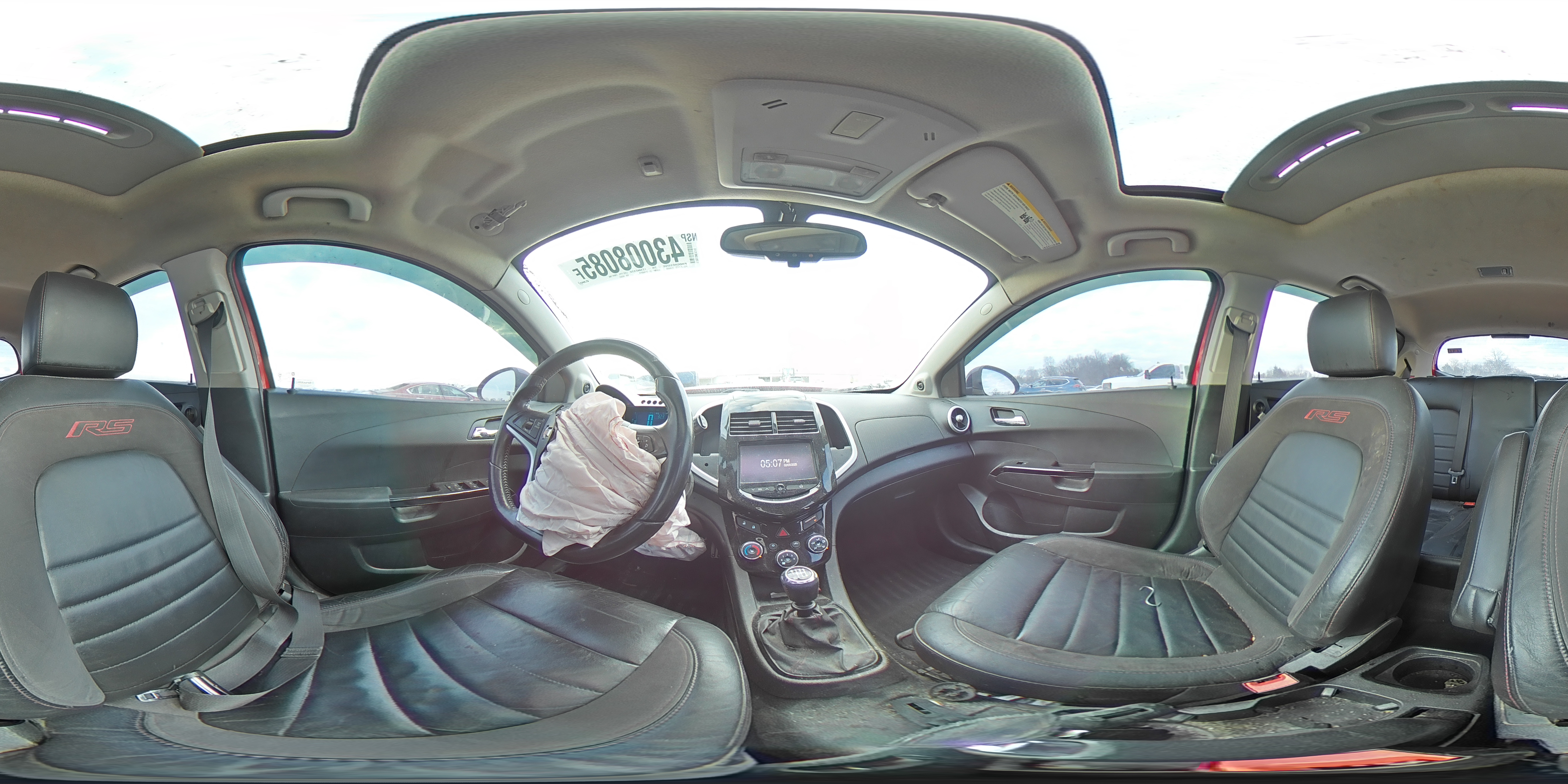 2015 Chevrolet Sonic - Image 13