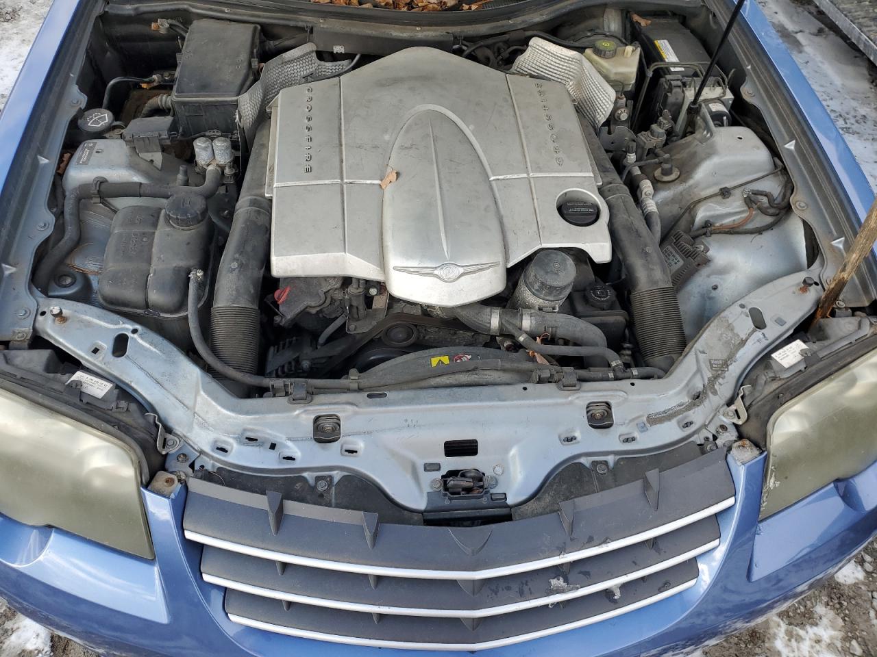 2005 Chrysler Crossfire - Image 11