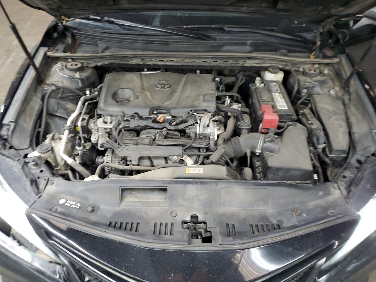 2019 Toyota Camry - Image 13