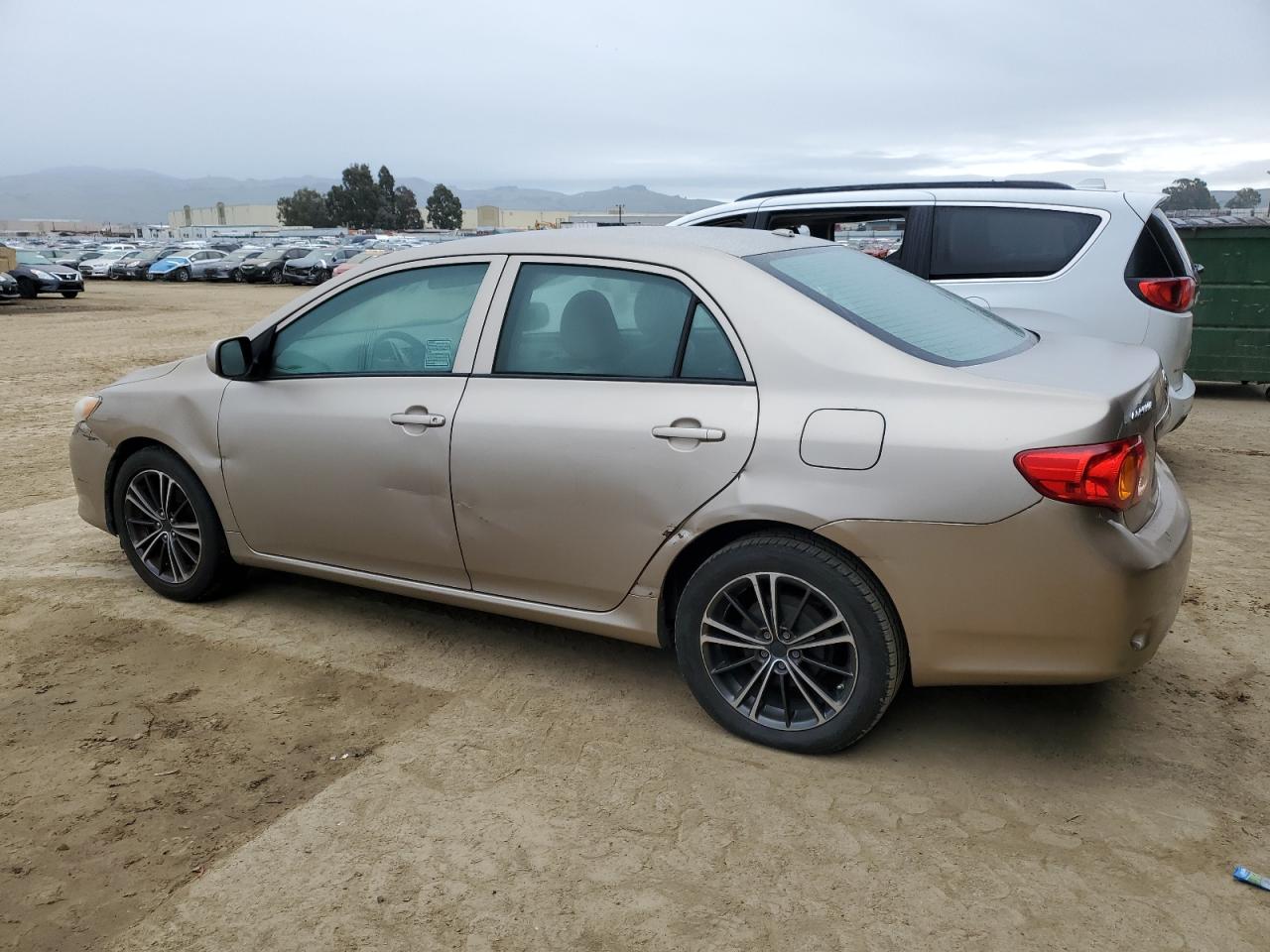 2009 Toyota Corolla - Image 2