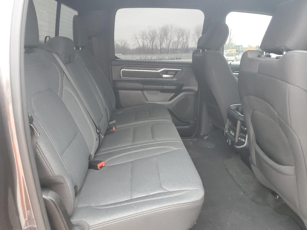 2021 RAM 1500 - Image 10