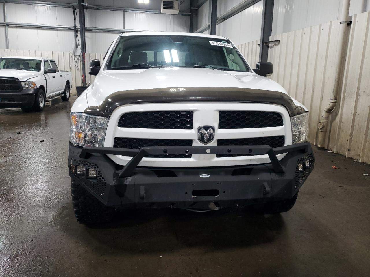 2015 RAM 1500 - Image 5