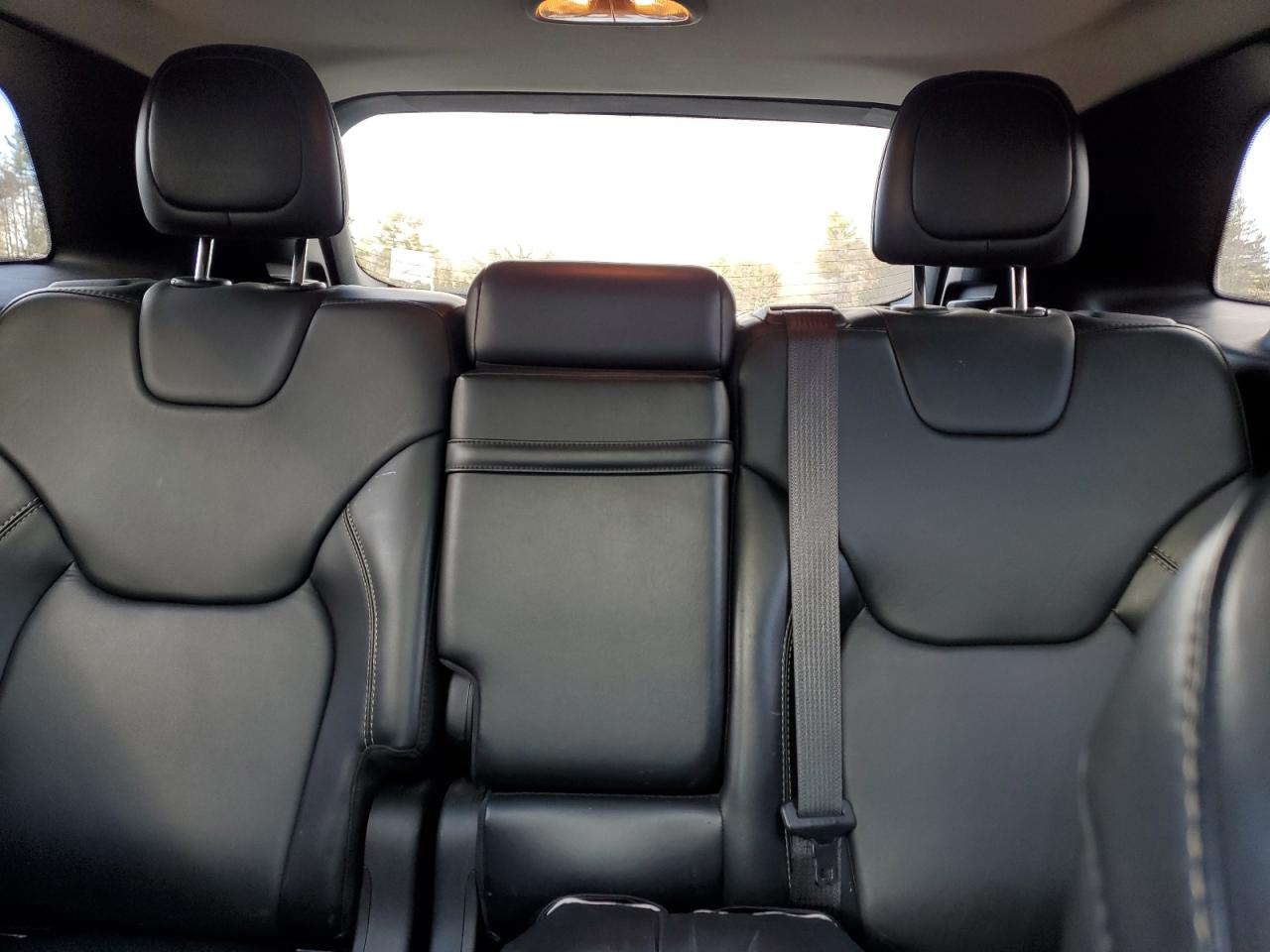 2016 Jeep Grand Cherokee - Image 10