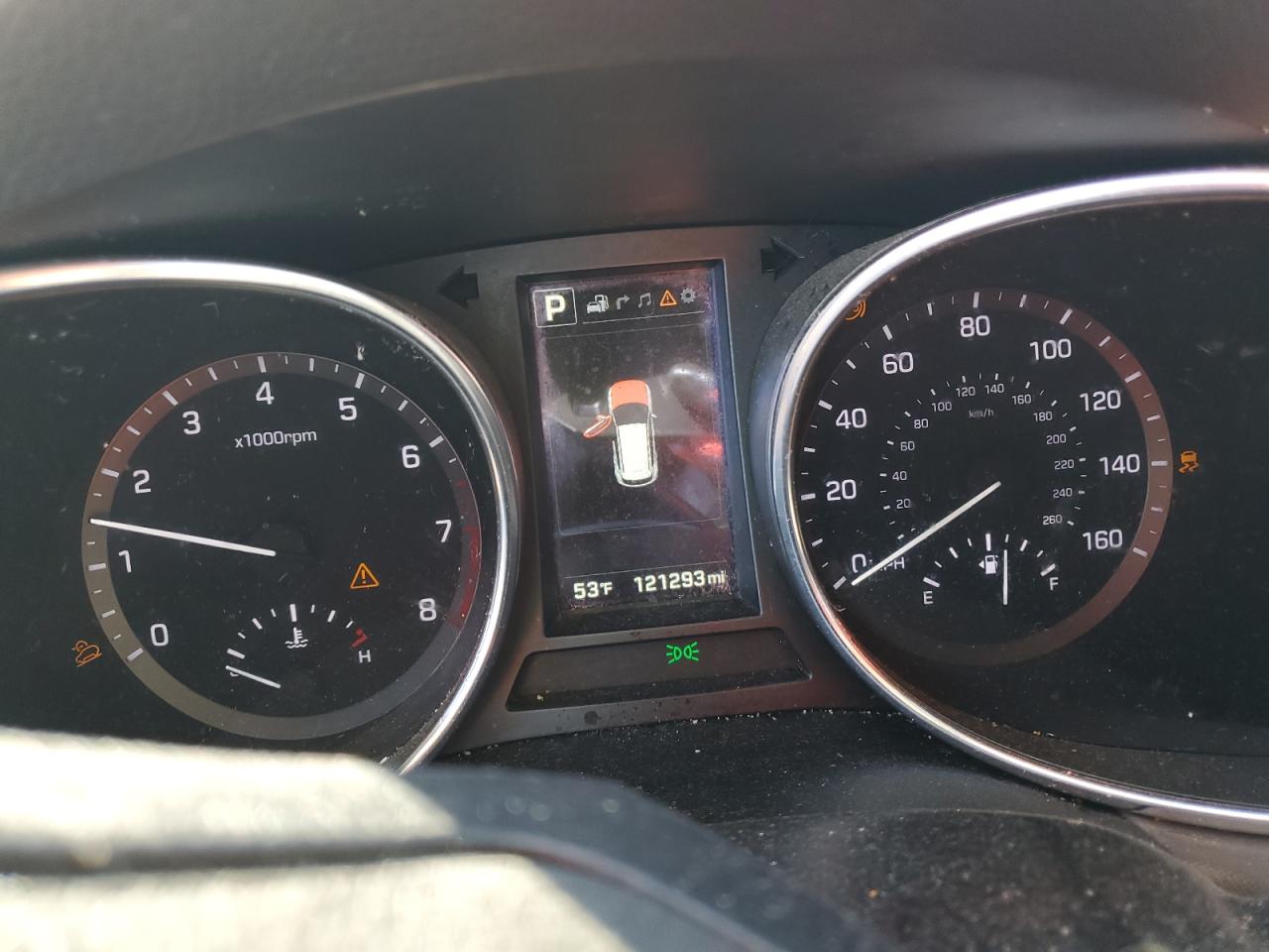 2018 Hyundai Santa Fe - Image 9