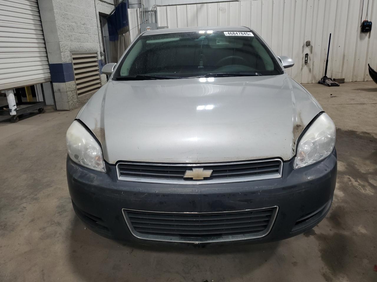 2008 Chevrolet Impala - Image 5