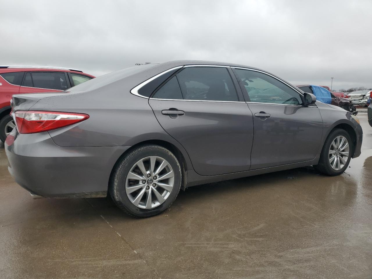 2016 Toyota Camry - Image 3