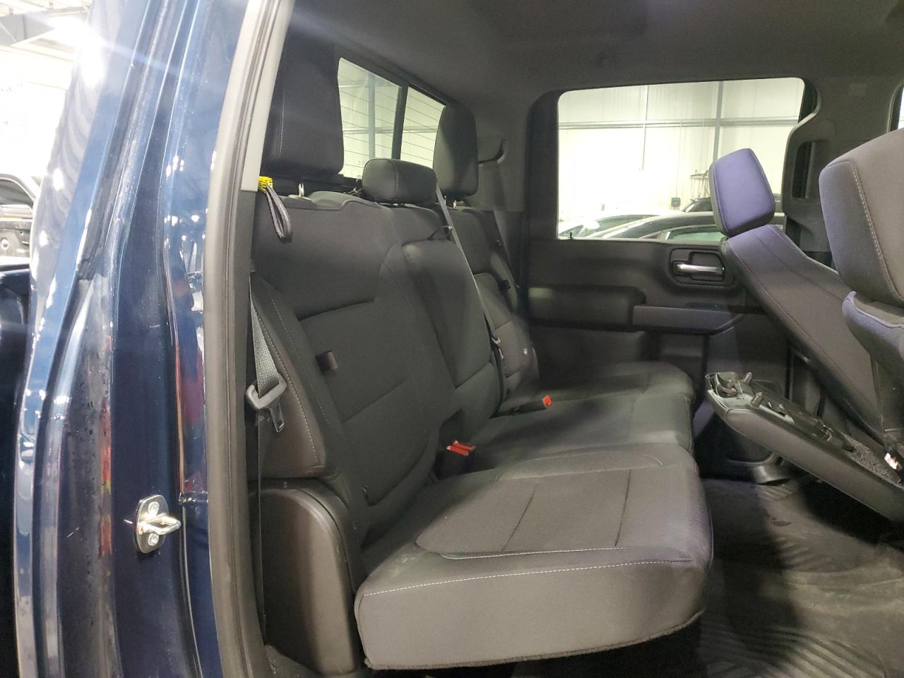 2020 Chevrolet Silverado - Image 10