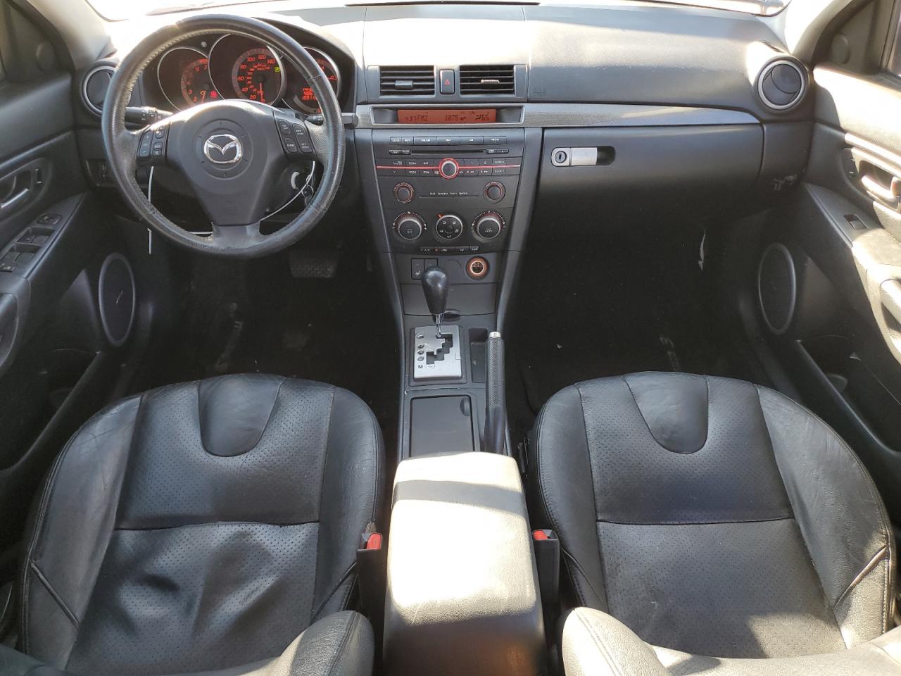 2006 Mazda 3 - Image 8