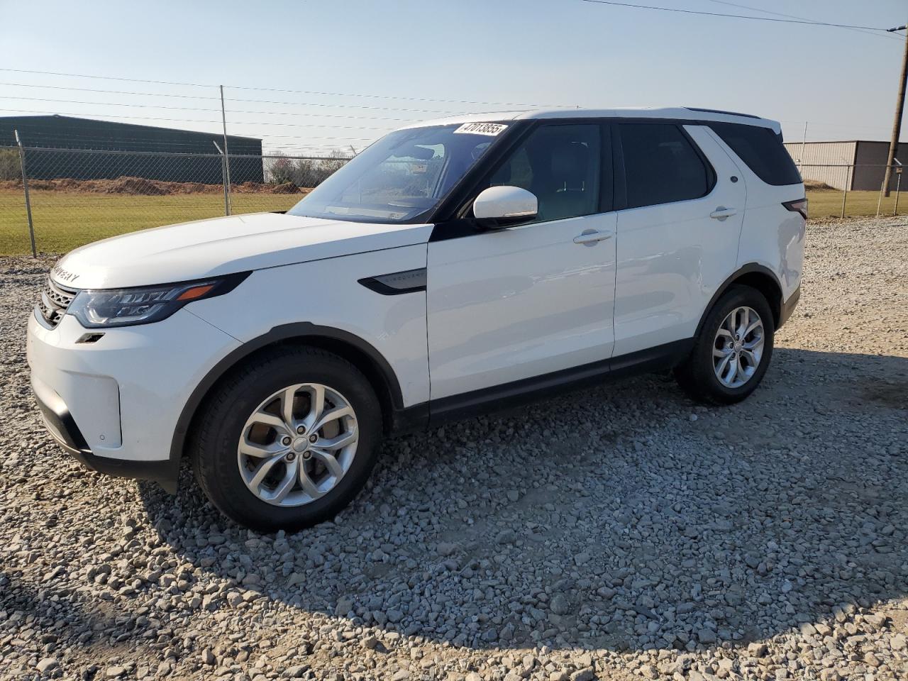 2020 Land Rover Discovery - Image 1