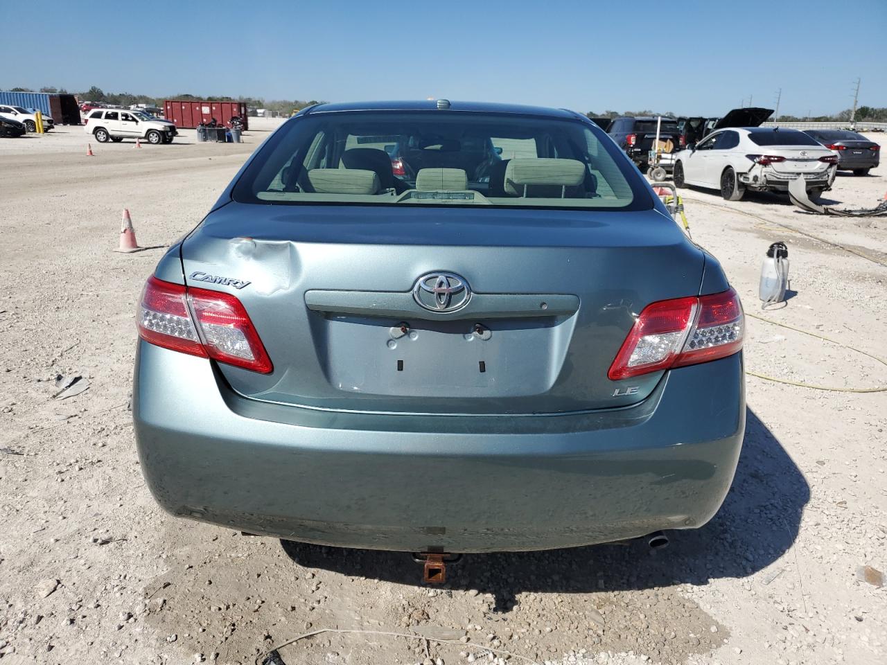 2010 Toyota Camry - Image 6