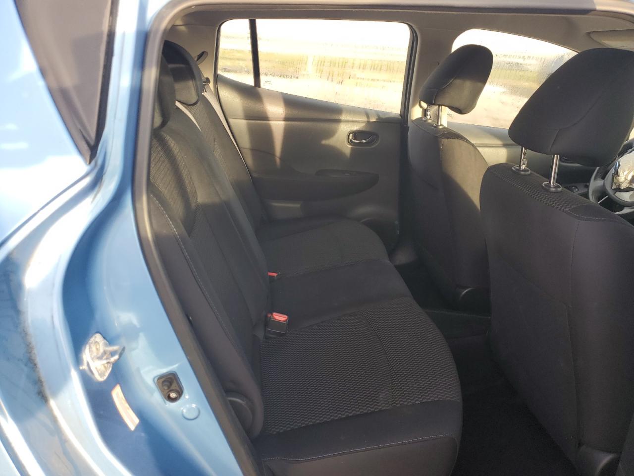 2014 Nissan Leaf - Image 10