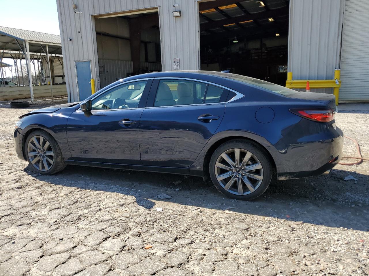 2018 Mazda 6 - Image 2