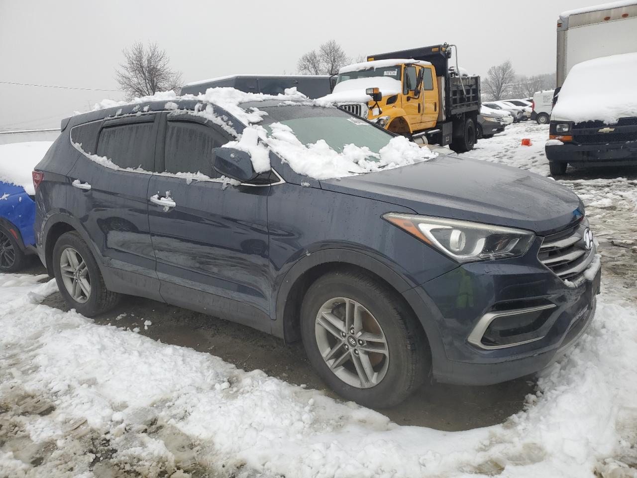 2017 Hyundai Santa Fe - Image 4