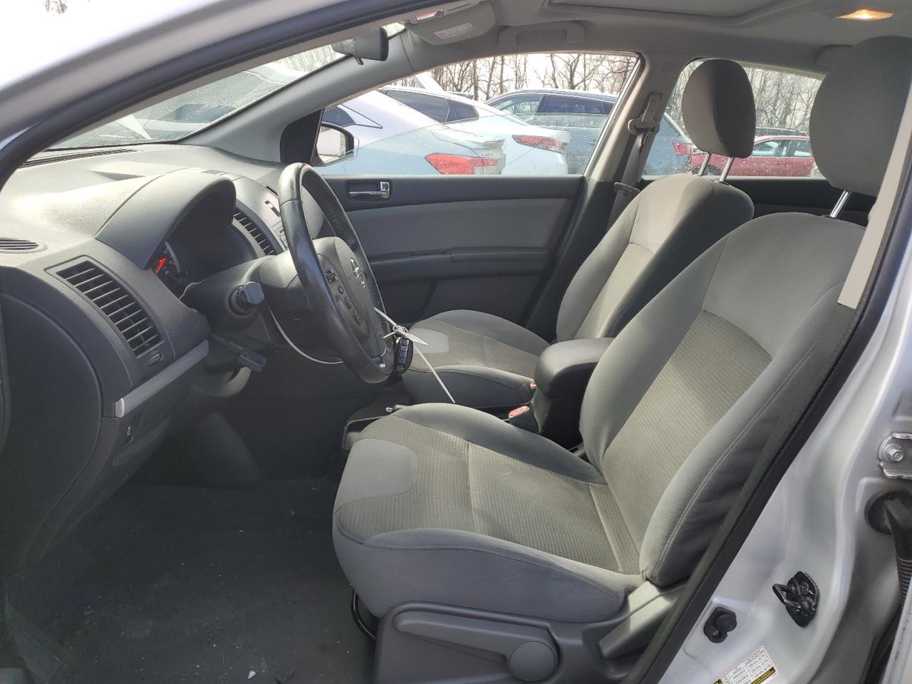 2012 Nissan Sentra - Image 7