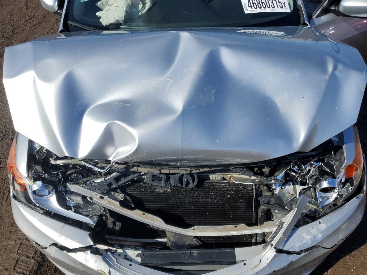 2013 Acura ILX - Image 12