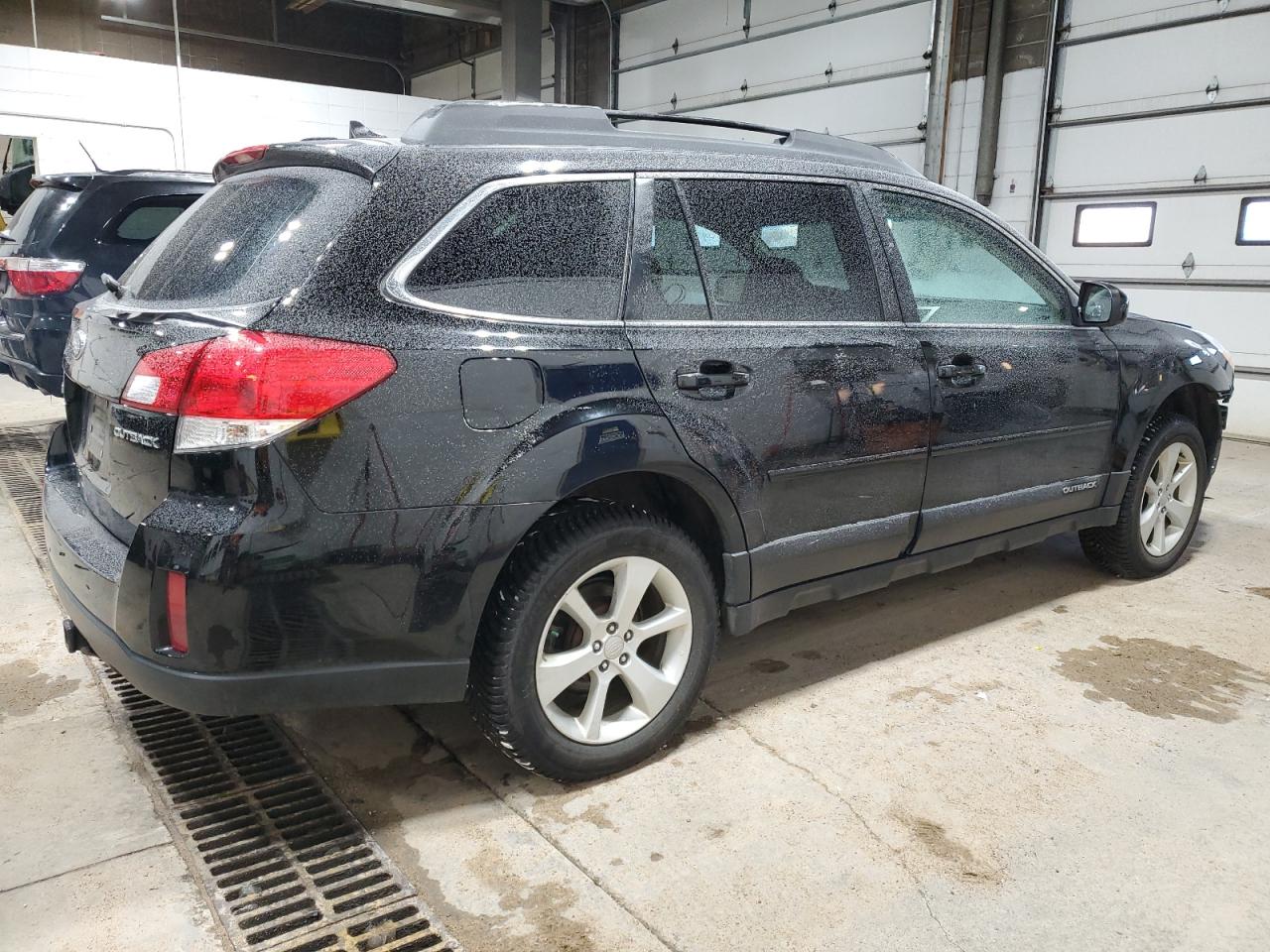 2014 Subaru Outback - Image 3
