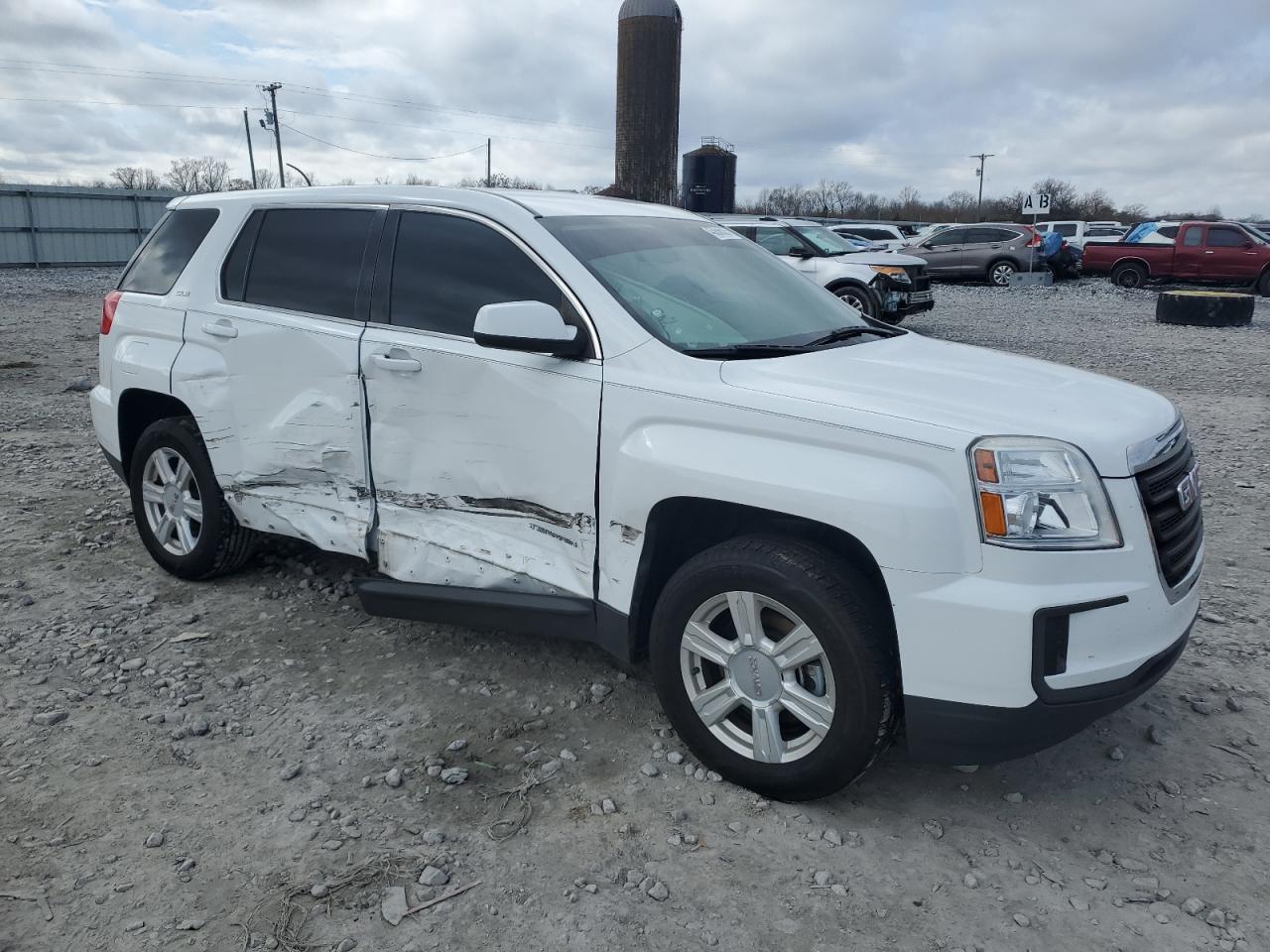2016 GMC Terrain - Image 4