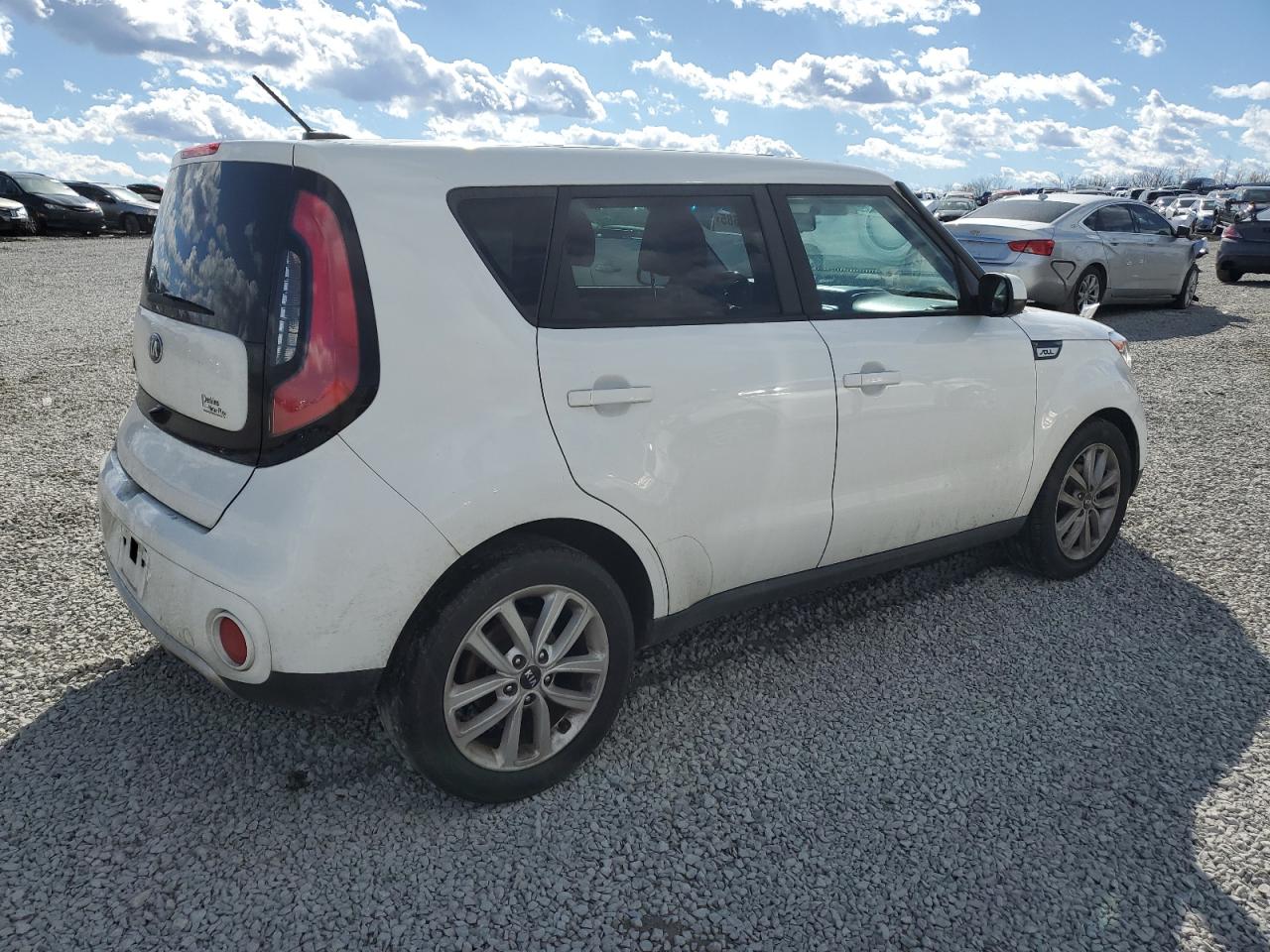 2017 Kia Soul - Image 3