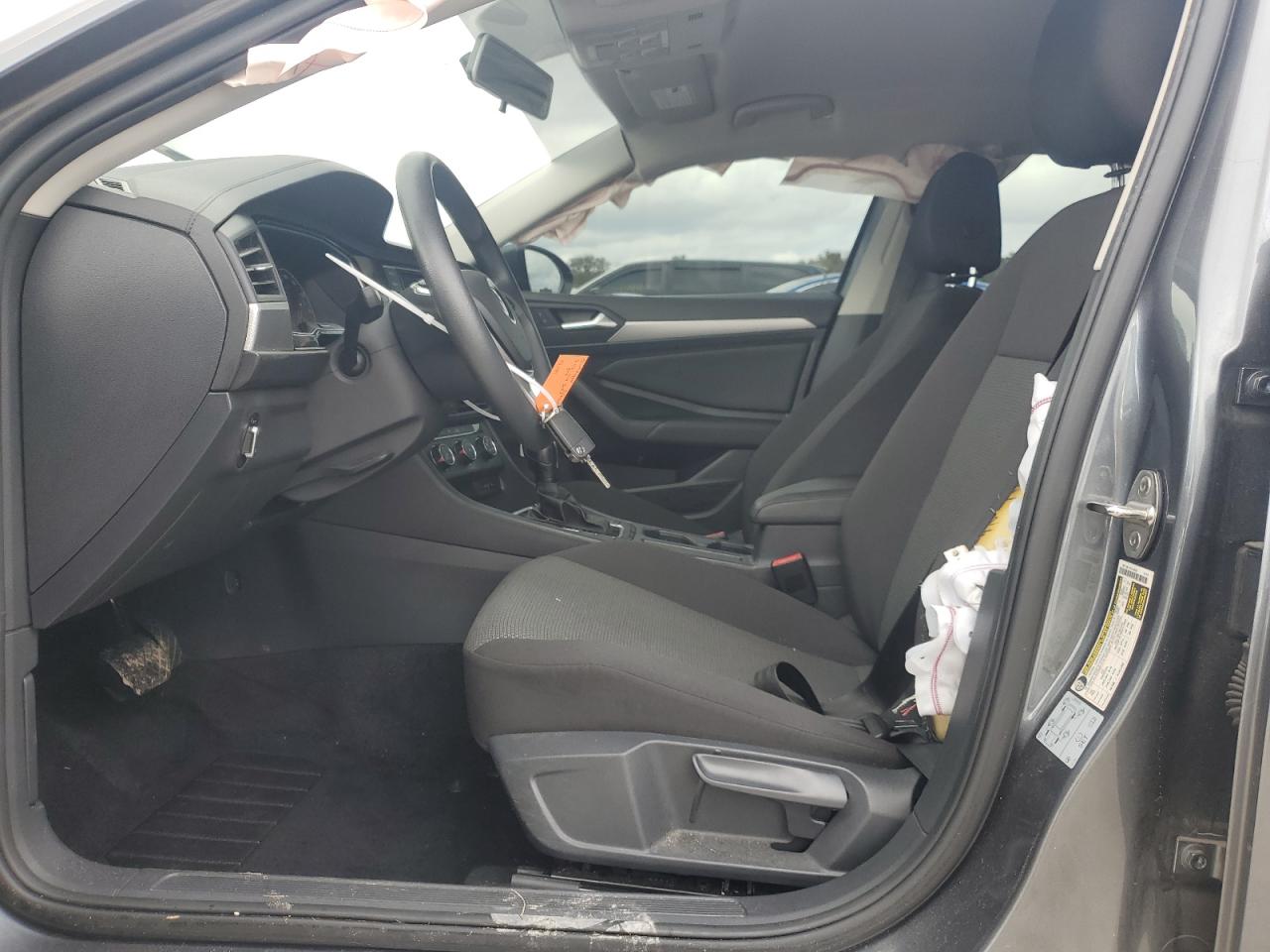 2021 Volkswagen Jetta - Image 7