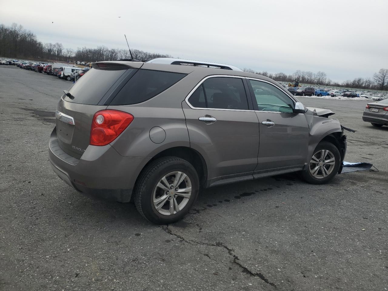 2012 Chevrolet Equinox - Image 3