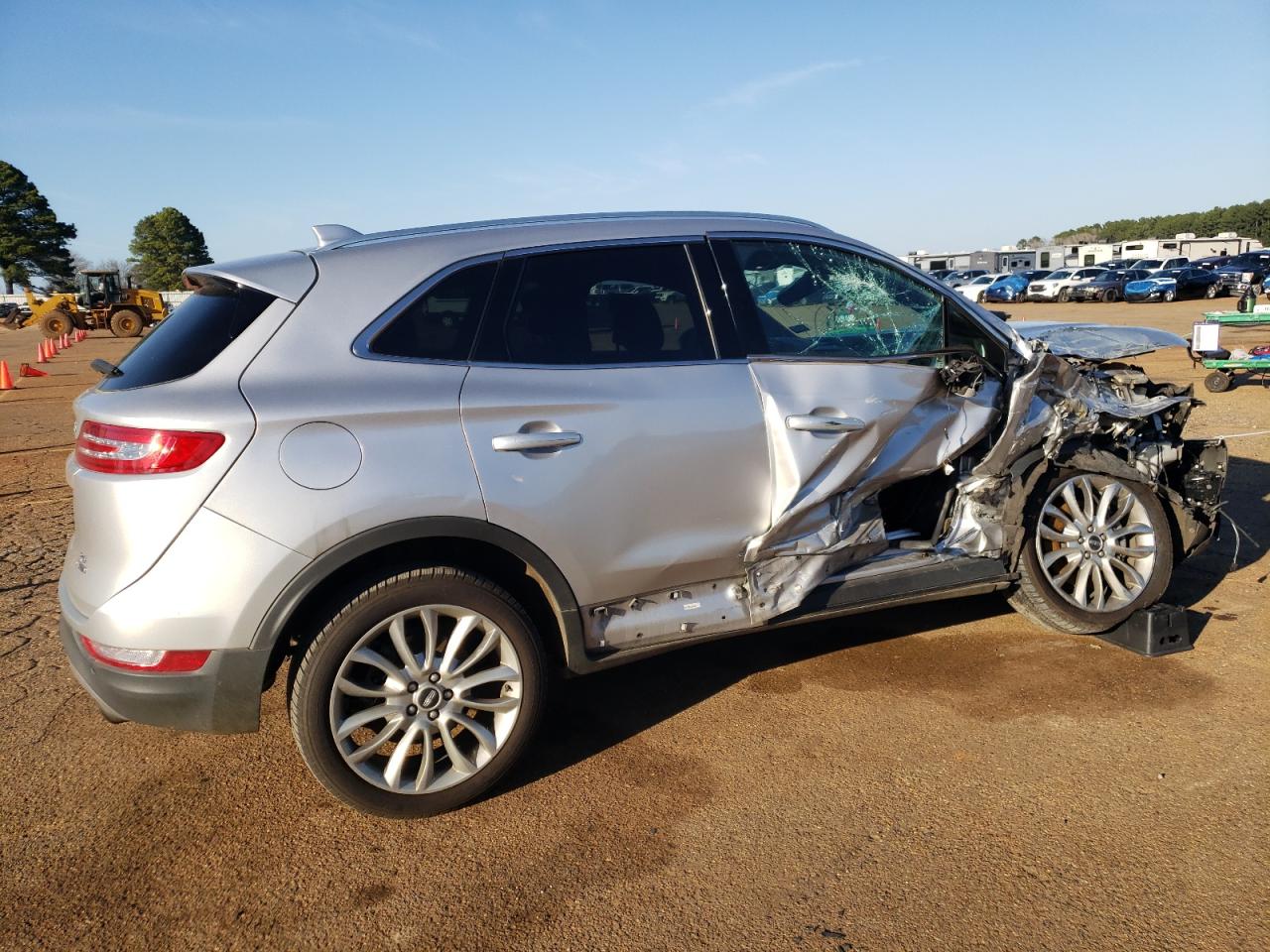 2016 Lincoln MKC - Image 3