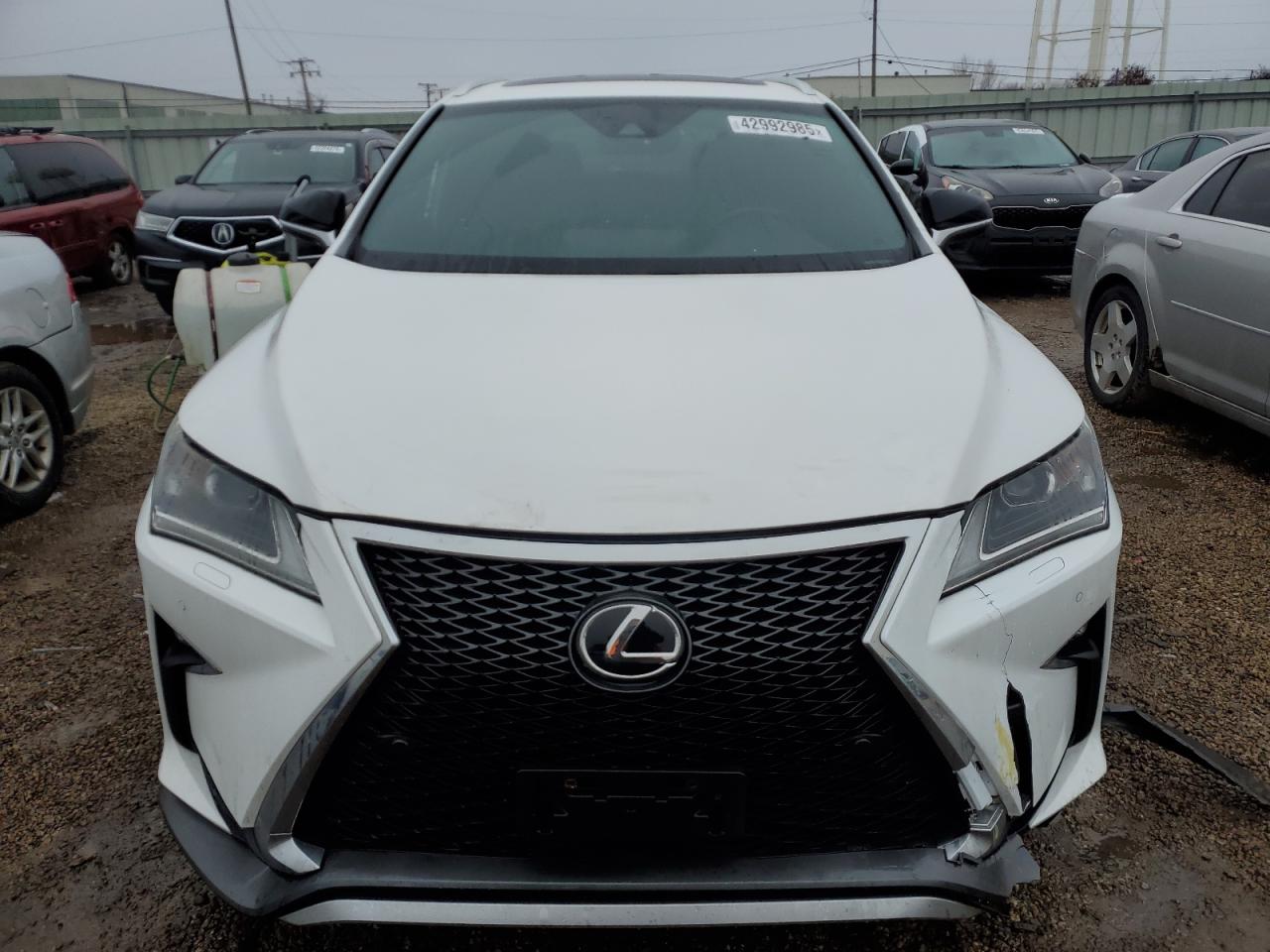 2017 Lexus RX - Image 5