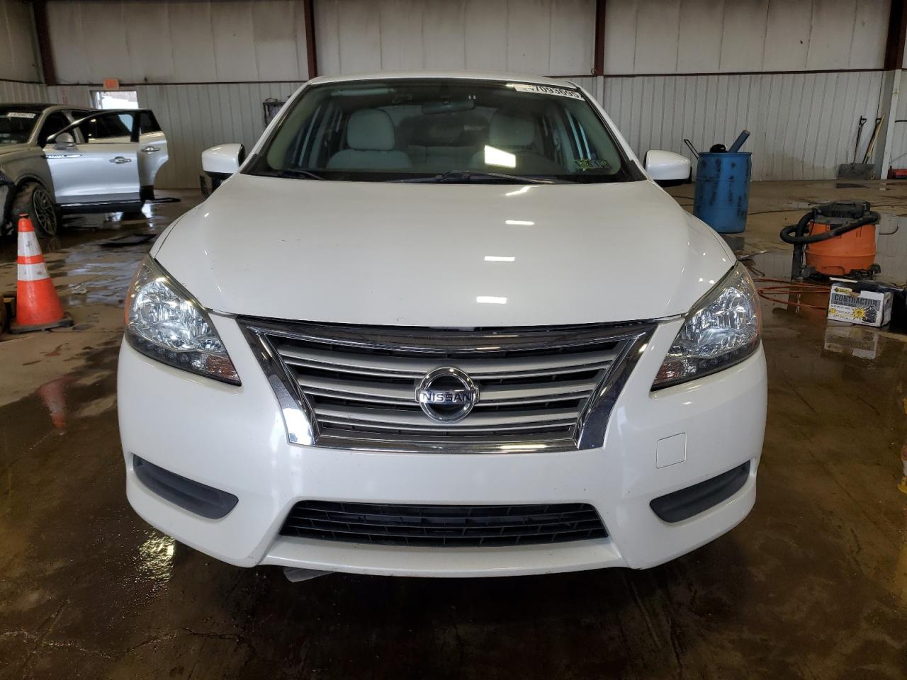 2015 Nissan Sentra - Image 5