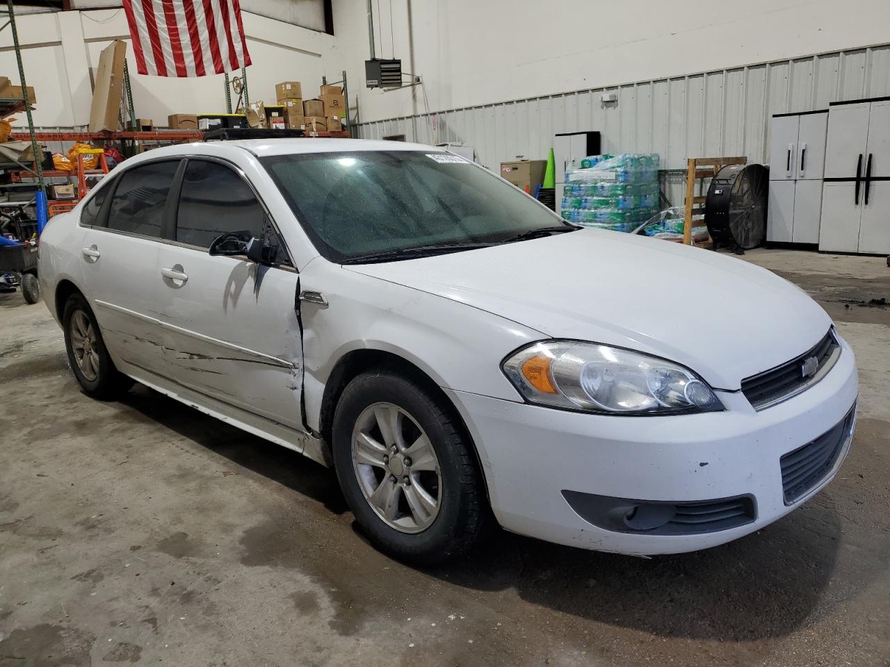 2011 Chevrolet Impala - Image 4