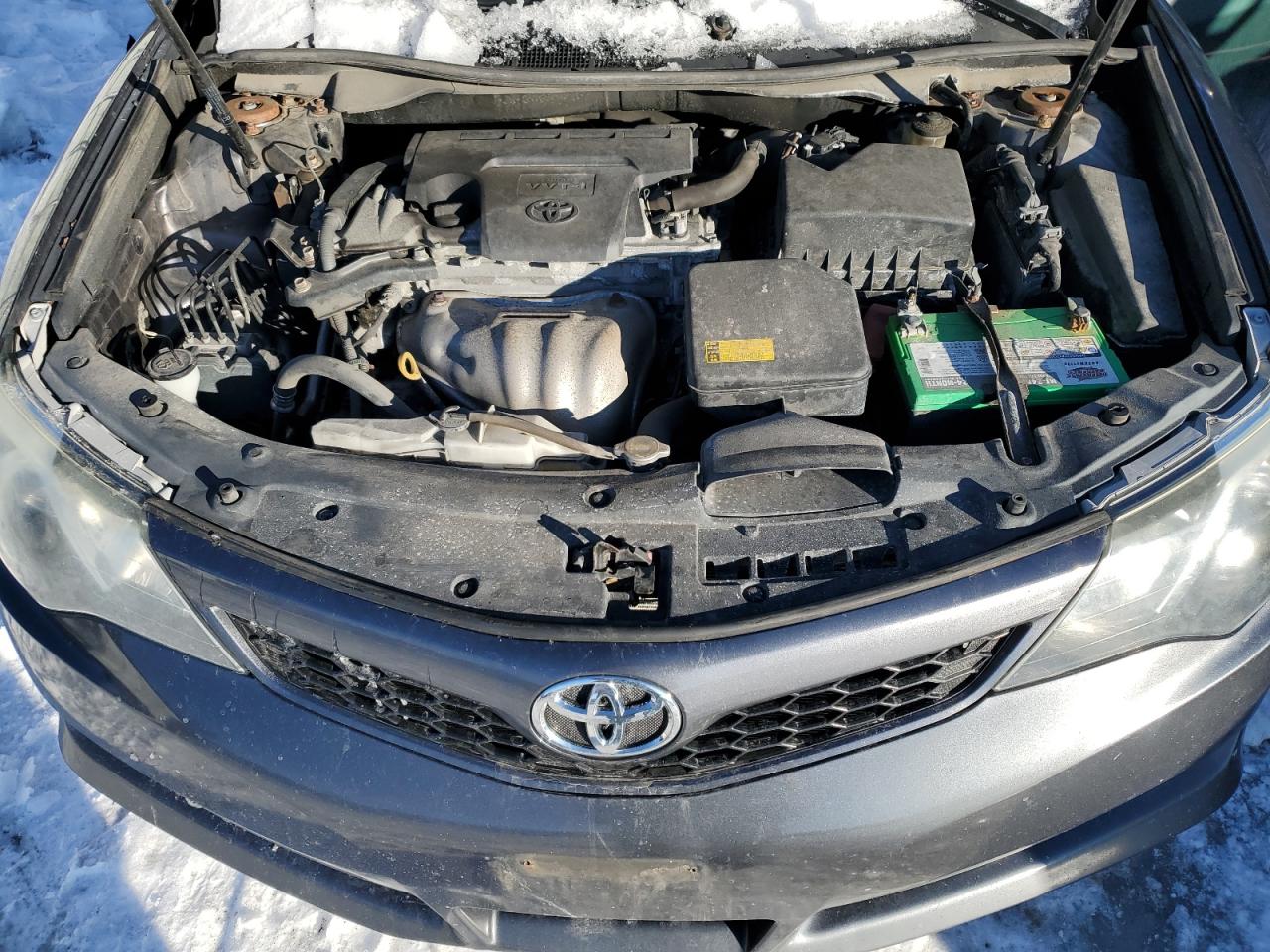 2014 Toyota Camry - Image 11