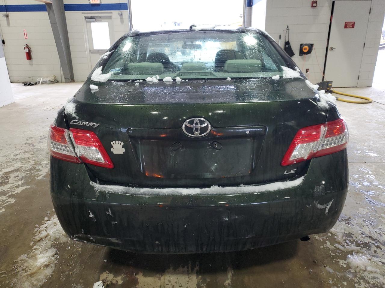 2011 Toyota Camry - Image 6