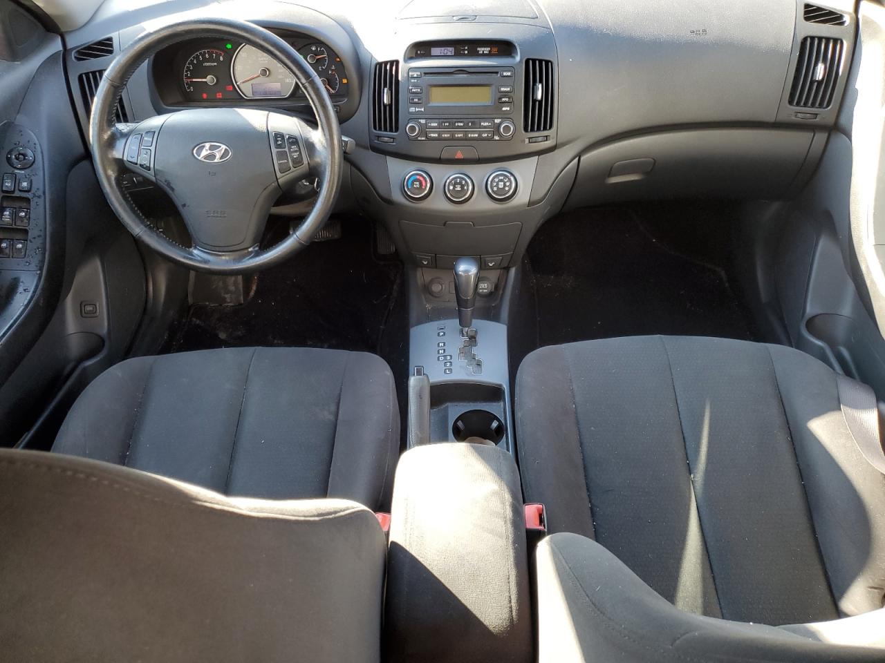 2008 Hyundai Elantra - Image 8