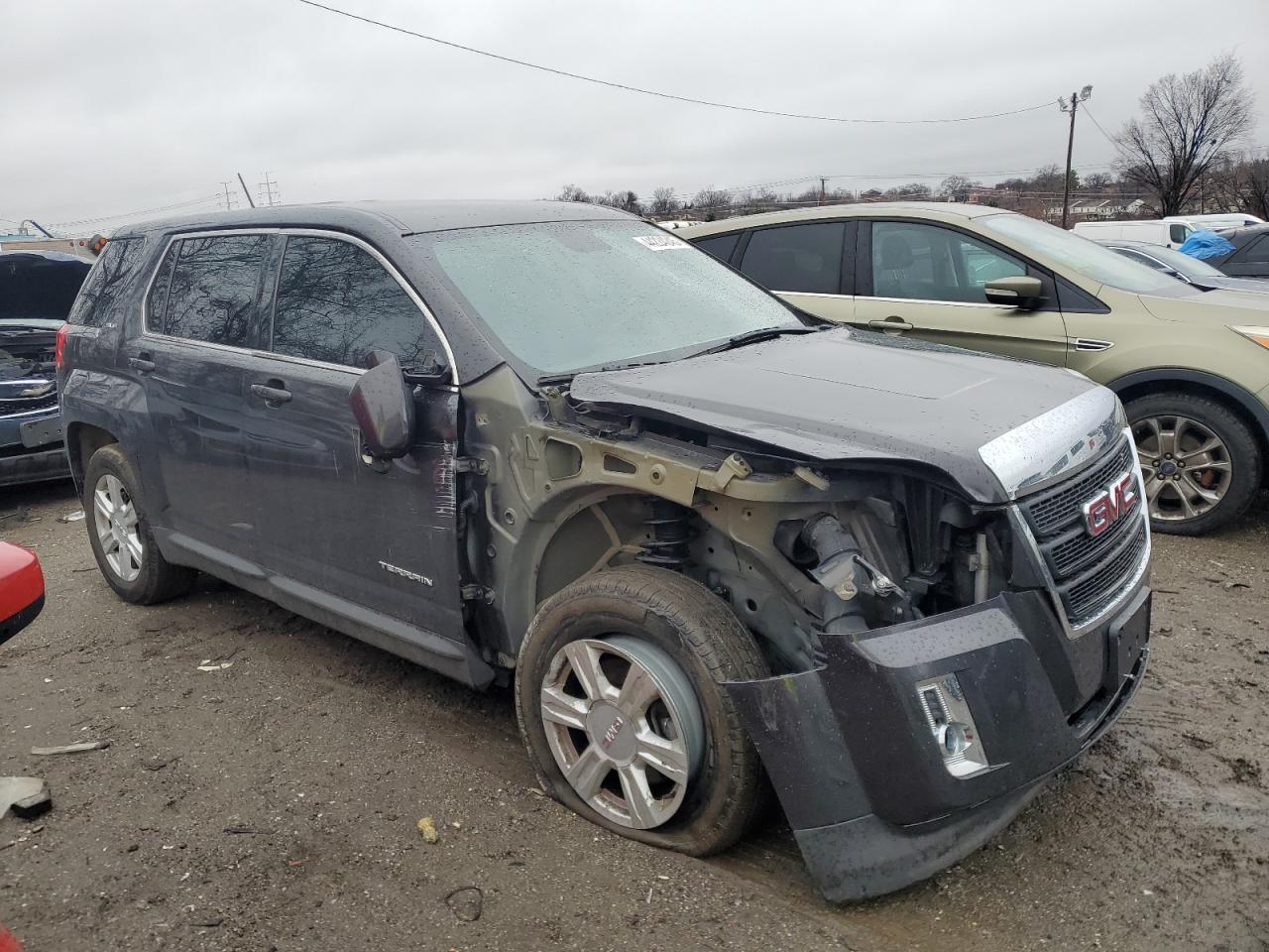 2015 GMC Terrain - Image 4