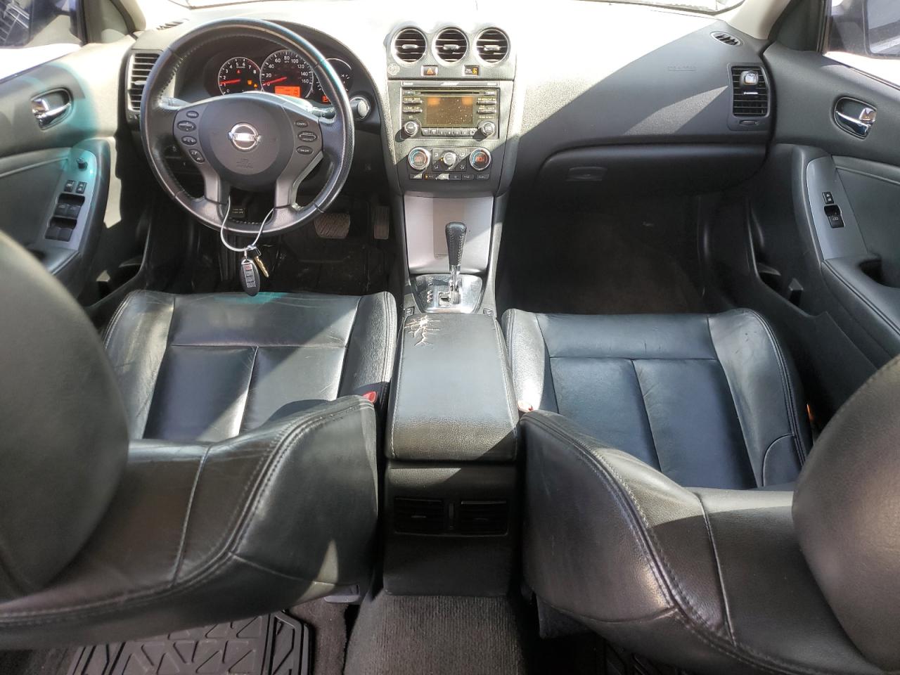 2012 Nissan Altima - Image 8