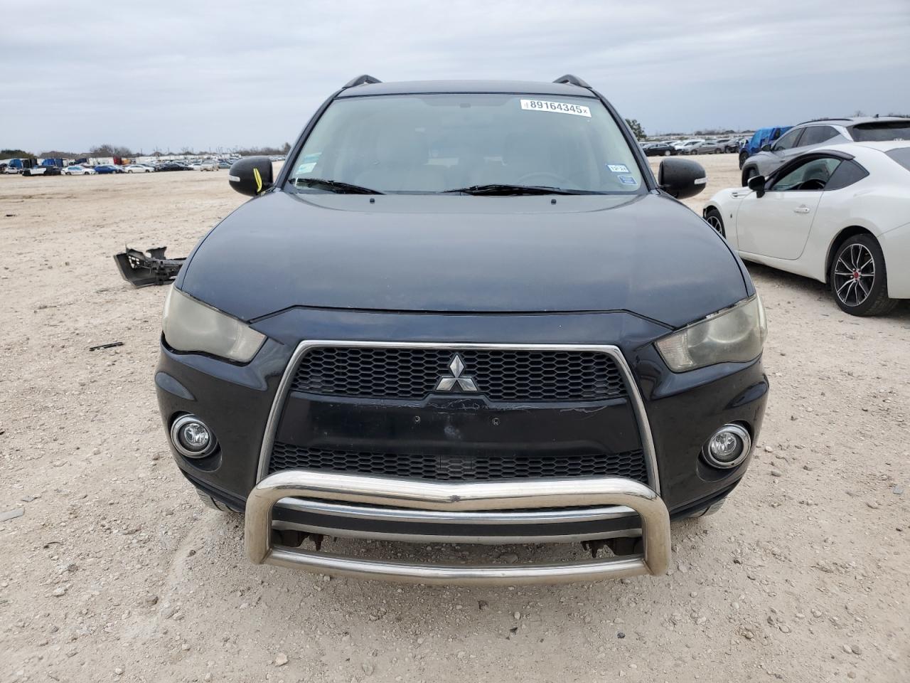 2012 Mitsubishi Outlander - Image 5