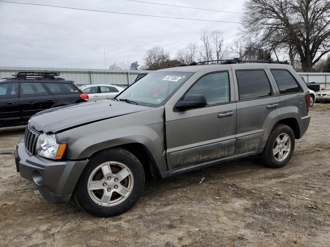 2007 Jeep Grand Cherokee - Image 1