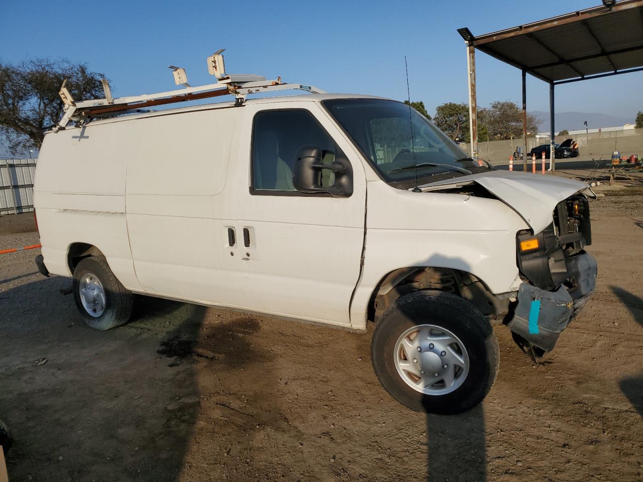 2013 Ford Econoline - Image 4