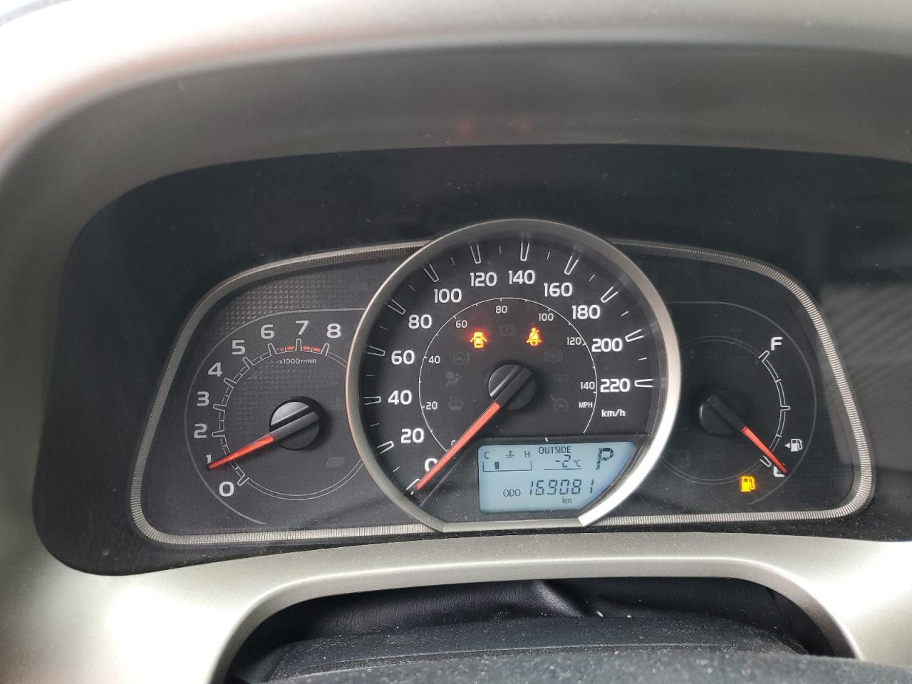 2013 Toyota RAV 4 - Image 9