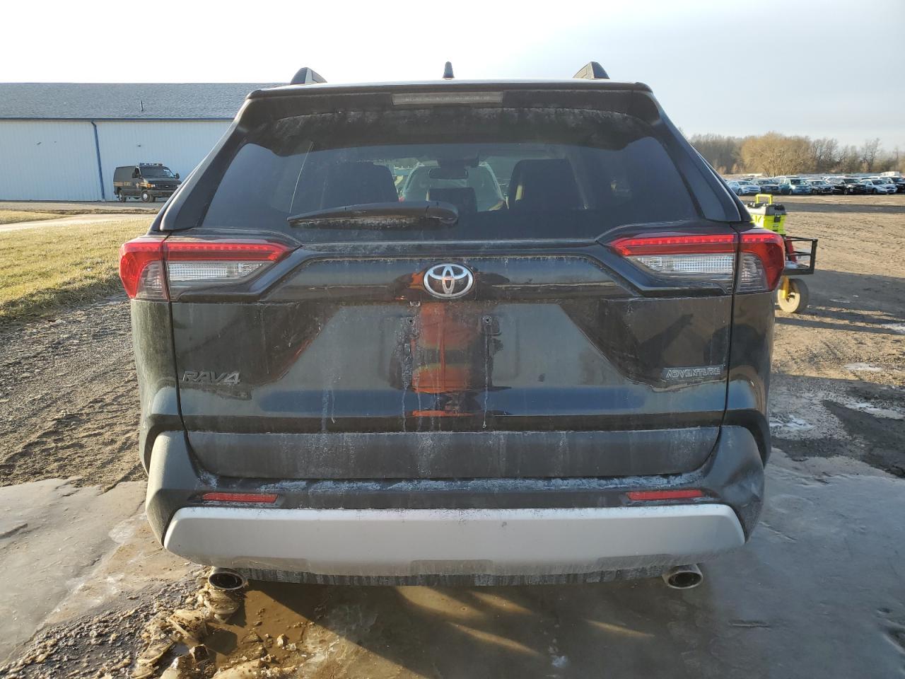 2023 Toyota RAV 4 - Image 6
