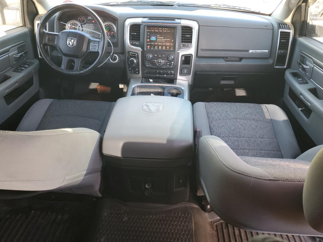 2017 RAM 1500 - Image 8