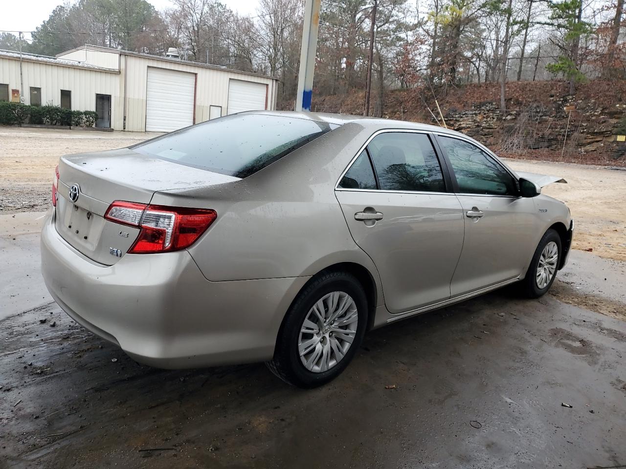 2013 Toyota Camry - Image 3