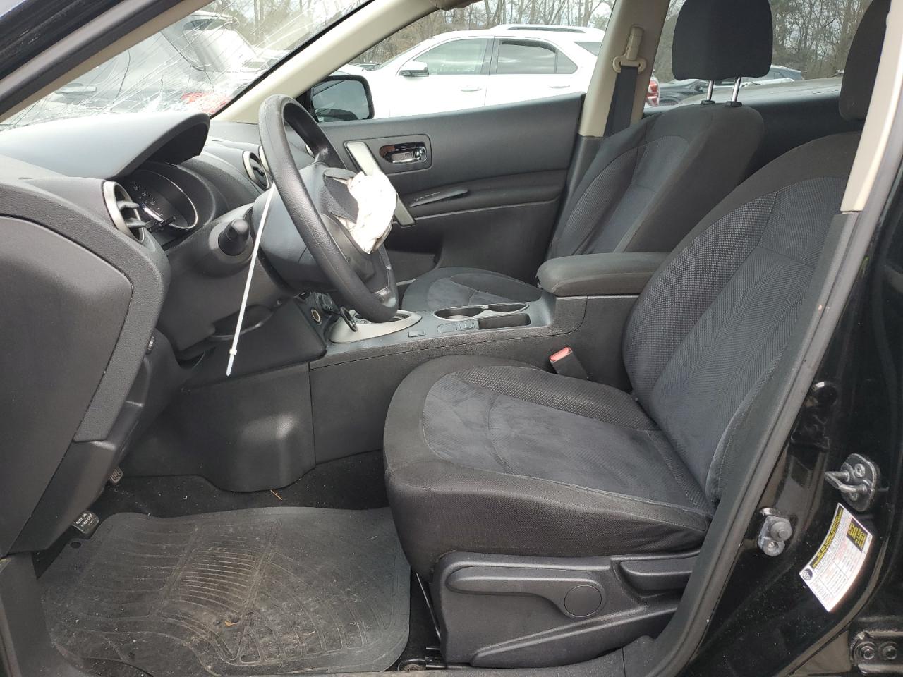 2014 Nissan Rogue - Image 7