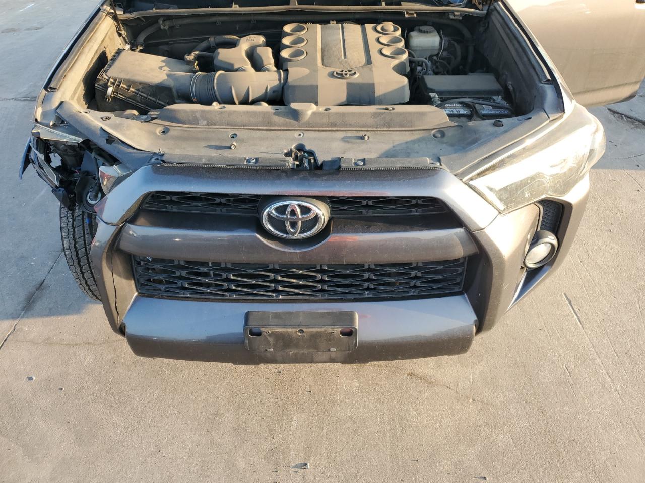 2015 Toyota 4Runner - Image 12